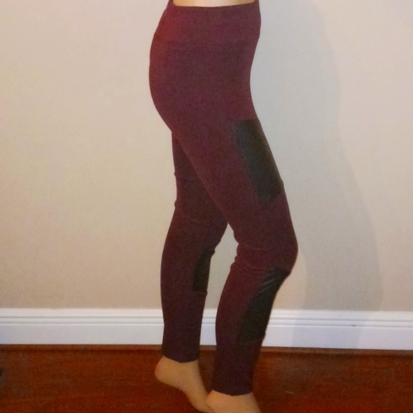 NWT Dazz Burgundy Leggings With Faux Leather Panel - Picture 7 of 9